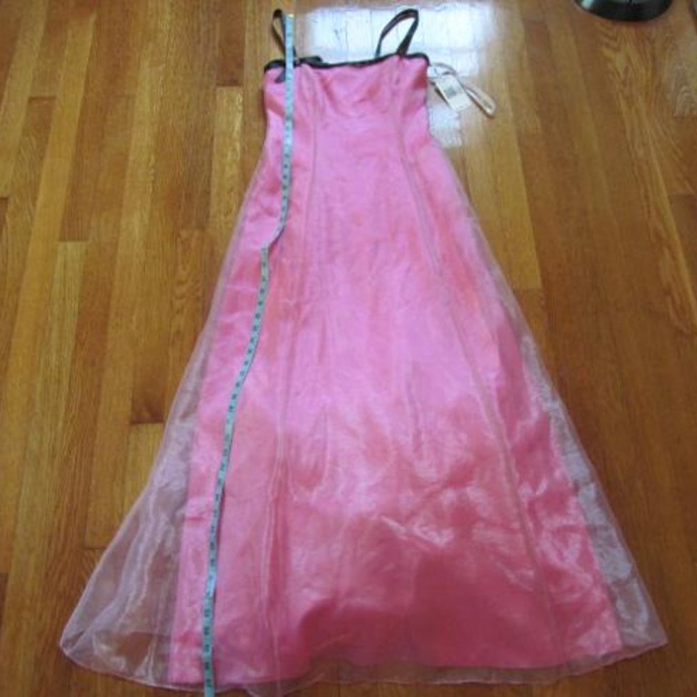 NWT Vintage ZUM ZUM by Niki Livas Pink with Black Trim 8984 Formal Dress